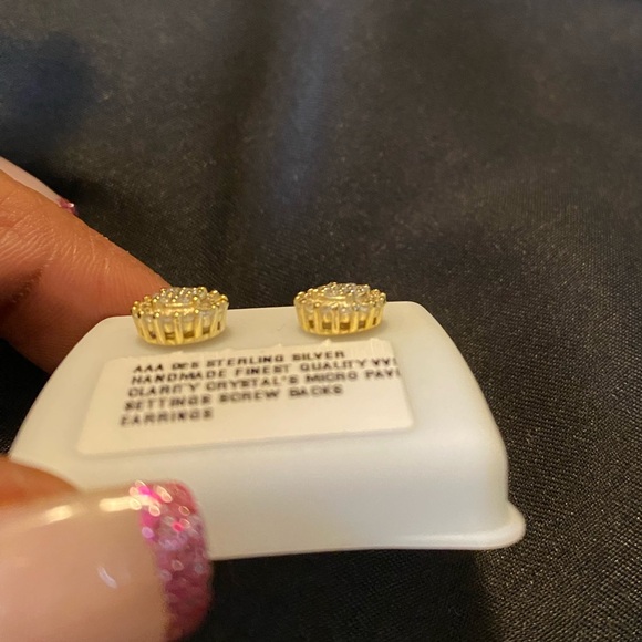 925 Sterling silver CZ earrings    Screw backs - Picture 2 of 8